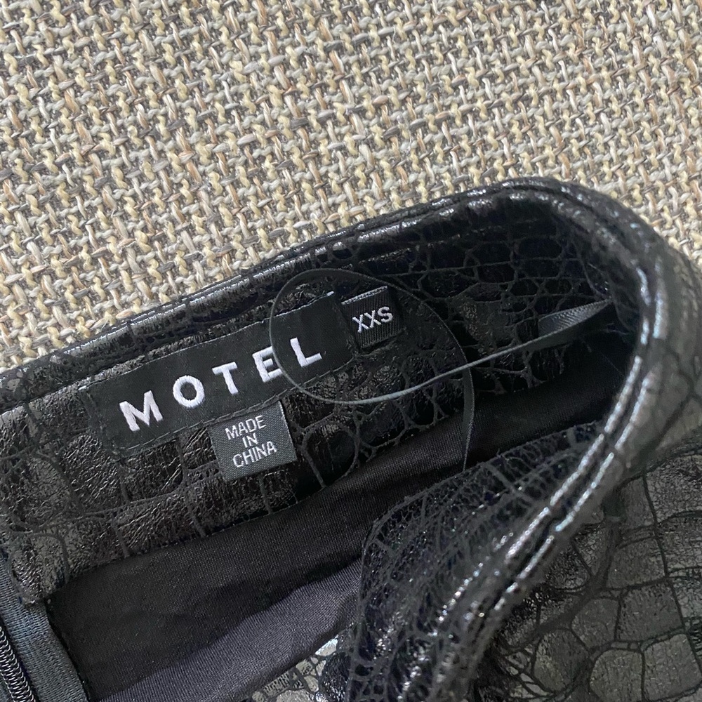 motel rocks leather skirt size XXS